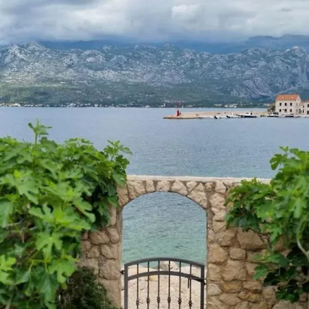 Sendi Villa Vinjerac